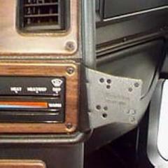 Panavise Freightliner Classic 75141299 Conventional Cab Smartphone Mount, Silver