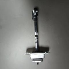 1pc/Package Right Front of Door Arrester 79390-1F000 793901F000 YANGMO-AUTO