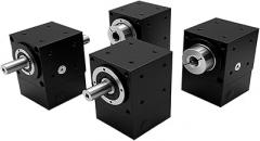 1pcs Precision Commutator 90 Right Angle Steering Gear Reducer 14mm Input for Nema 86 Stepper Motor /80MM Servo Reduction(Single Axis-14mm in,5 to 1)