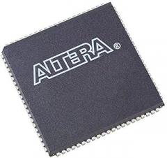 EPM7128ELC84-15 CPLD MAx 7000 2.5k Gates 128 Macro Cells 76.9MHZ New Item