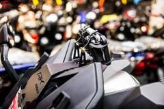 AK 550 USB Charging Phone Stand Holder Navigation Support for KYMCO AK 550 AK 550 AK 550