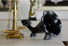 Handcrafted Black Ottoman Tughra Acoustic Design Gramophone, Ceramic Vintage Home Decor Accent, Artfully Designed Ornament for Living Rooms, Offices, and Unique Giving, 40x27cm (15.7x10.6in) - Black,