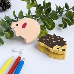 Blancho Bedding [Pig & Hedgehog] - Card Holder / Wooden Clips / Wooden Clamps / Animal Clips