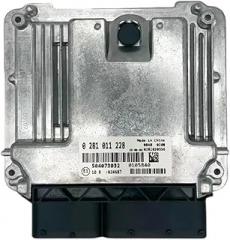 0281011228 Car Engine Computer Board ECM Electronic Control Module EDC16C8 504073032