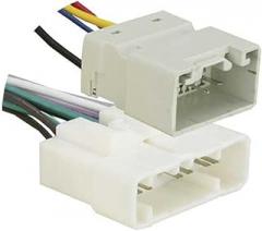 Metra Electronics Metra 70-8116 Factory Amplifier Bypass Harness for Select 2000-2004 Toyota Vehicles with Amplified JBL System