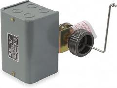 Square D Tank Liquid 2-Level Switch, Close On Rise, Stainless Steel, 2-1/2