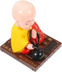 Solar Shaking Head Monk Ornament Buddha Figurine for Home Office Car Decoration Solar Powered Knocking Monk Sculpture Creates Peaceful Atmosphere