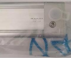 1 Pcs DNC-40-100-PPV-A 163341 New in Box DNC40100PPVA 163341 Expediated