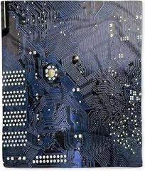 3dRose Blue Computer chip Macro Photography - Microchip - Motherboard Electronics Circuits - tech Geek Nerd Silktouch Minky Blanket