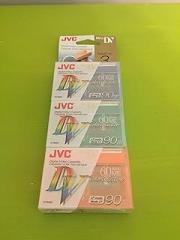 JVC MDV60KL3P 60 Mins Digital Video Cassette (3-Pack)